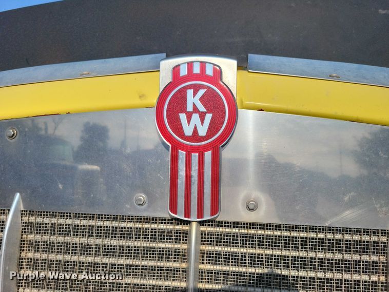 image for item DX7231 2009 Kenworth W900 ready mix truck