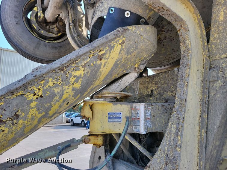 image for item DX7231 2009 Kenworth W900 ready mix truck