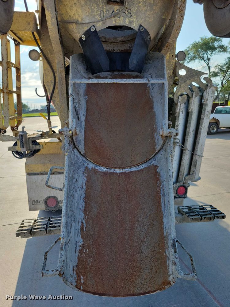 image for item DX7231 2009 Kenworth W900 ready mix truck