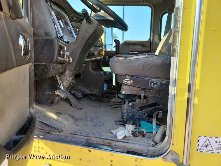 image for item DX7231 2009 Kenworth W900 ready mix truck