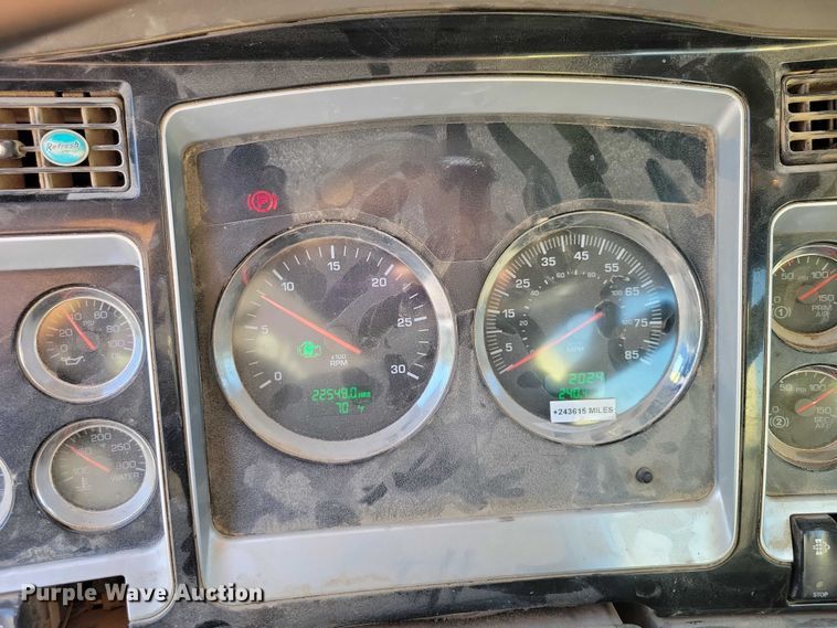 image for item DX7231 2009 Kenworth W900 ready mix truck