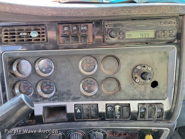 image for item DX7231 2009 Kenworth W900 ready mix truck