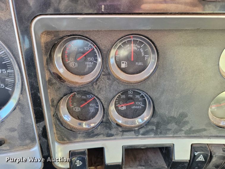 image for item DX7231 2009 Kenworth W900 ready mix truck