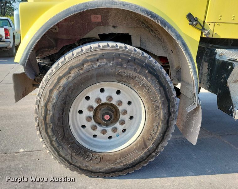 image for item DX7231 2009 Kenworth W900 ready mix truck