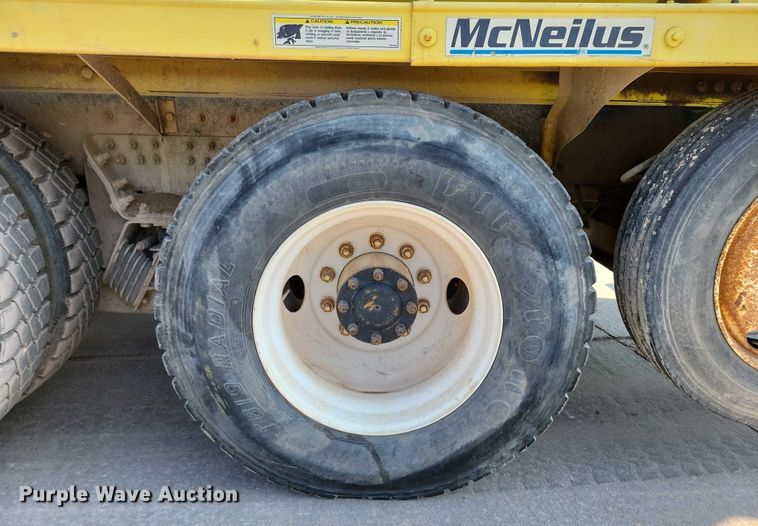 image for item DX7231 2009 Kenworth W900 ready mix truck