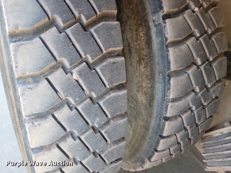 image for item DX7231 2009 Kenworth W900 ready mix truck