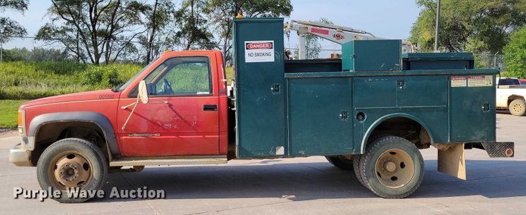 image for item DX7233 1993 Chevrolet C3500 utility bed pickup truck