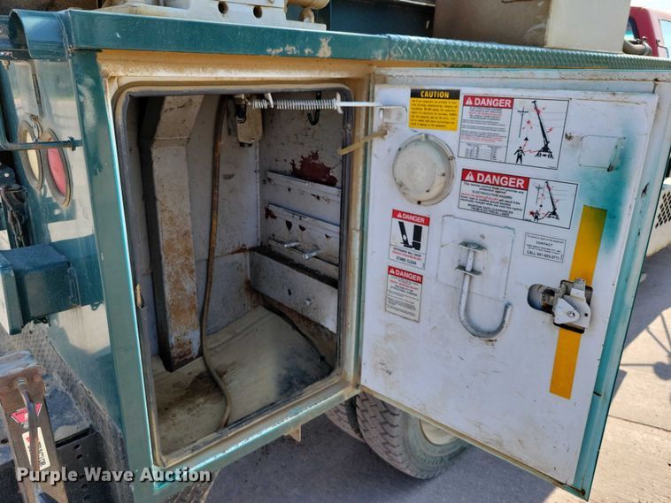 image for item DX7233 1993 Chevrolet C3500 utility bed pickup truck