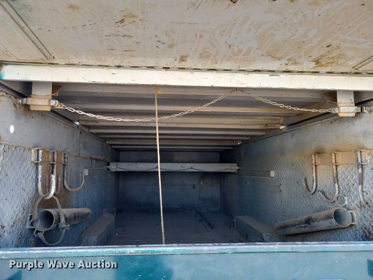 image for item DX7233 1993 Chevrolet C3500 utility bed pickup truck