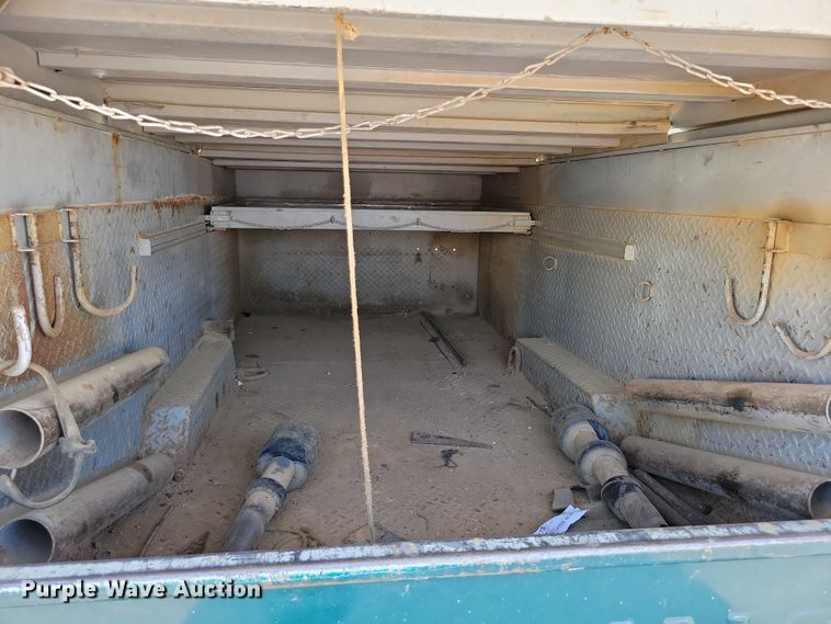 image for item DX7233 1993 Chevrolet C3500 utility bed pickup truck