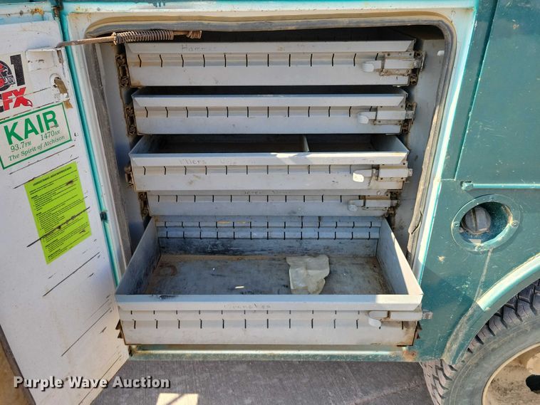 image for item DX7233 1993 Chevrolet C3500 utility bed pickup truck