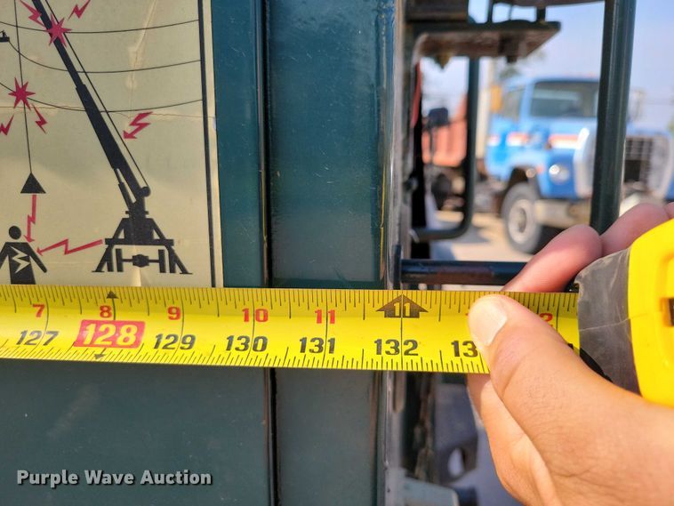 image for item DX7233 1993 Chevrolet C3500 utility bed pickup truck