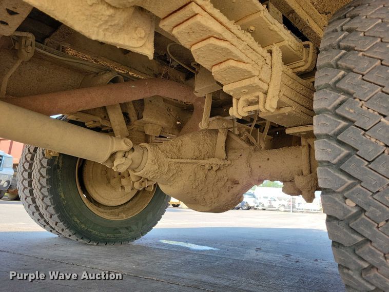 image for item DX7233 1993 Chevrolet C3500 utility bed pickup truck