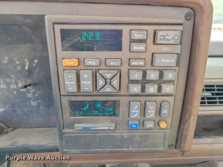 image for item DX7233 1993 Chevrolet C3500 utility bed pickup truck