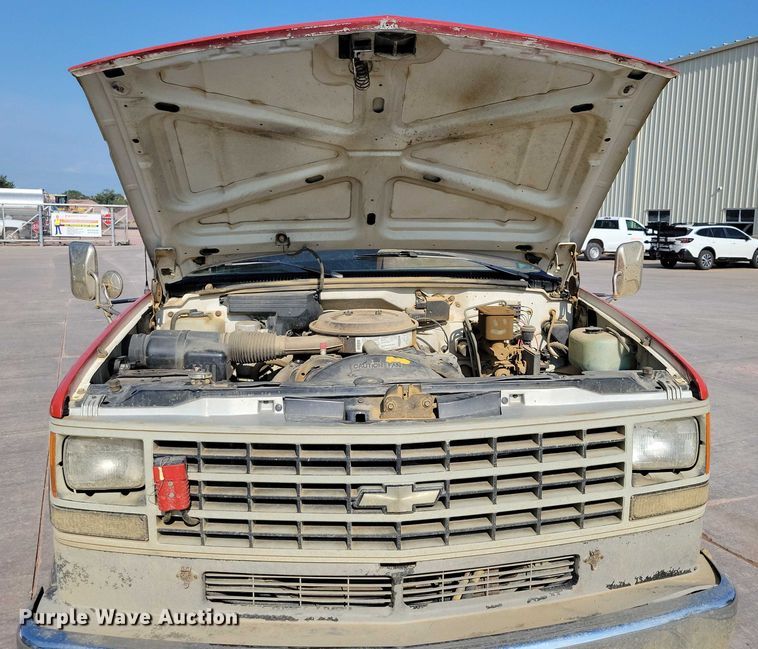 image for item DX7233 1993 Chevrolet C3500 utility bed pickup truck