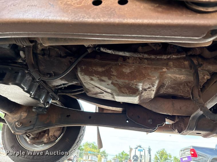 image for item DX8010 2017 Ford F550 bucket truck