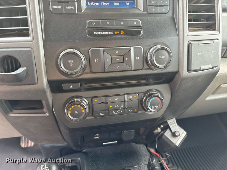 image for item DX8010 2017 Ford F550 bucket truck