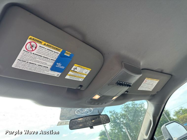 image for item DX8010 2017 Ford F550 bucket truck