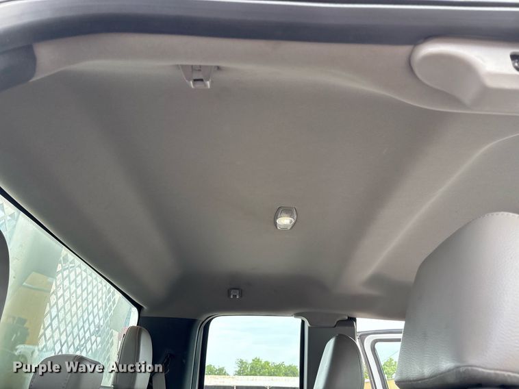 image for item DX8010 2017 Ford F550 bucket truck