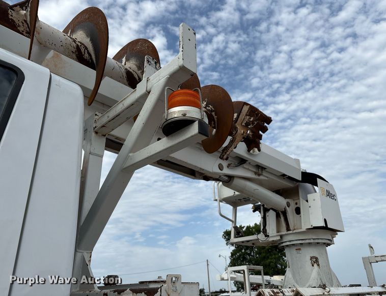 image for item DX8011 2017 Freightliner 7400 SFA digger derrick truck