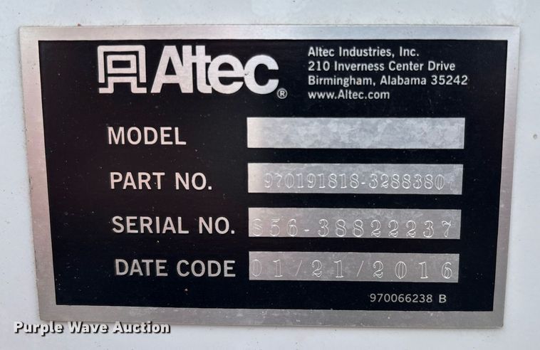 image for item DX8011 2017 Freightliner 7400 SFA digger derrick truck