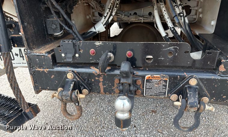 image for item DX8011 2017 Freightliner 7400 SFA digger derrick truck