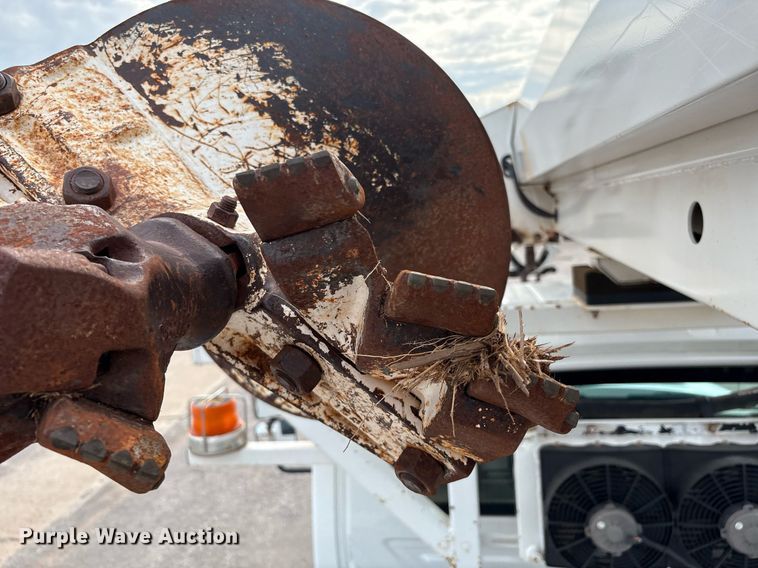 image for item DX8011 2017 Freightliner 7400 SFA digger derrick truck