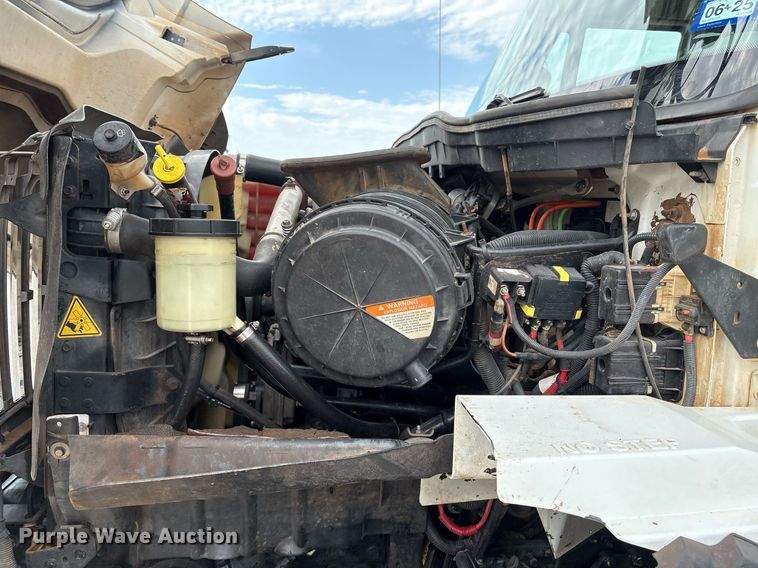 image for item DX8011 2017 Freightliner 7400 SFA digger derrick truck