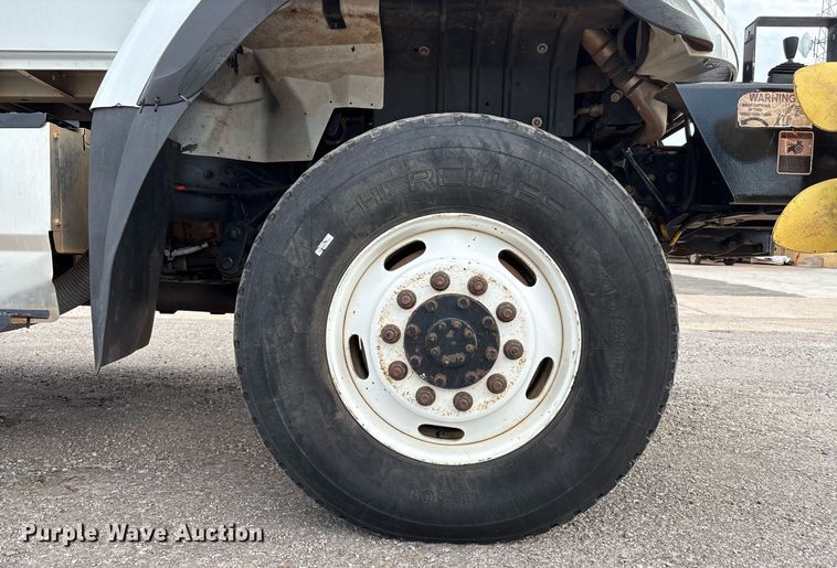 image for item DX8011 2017 Freightliner 7400 SFA digger derrick truck