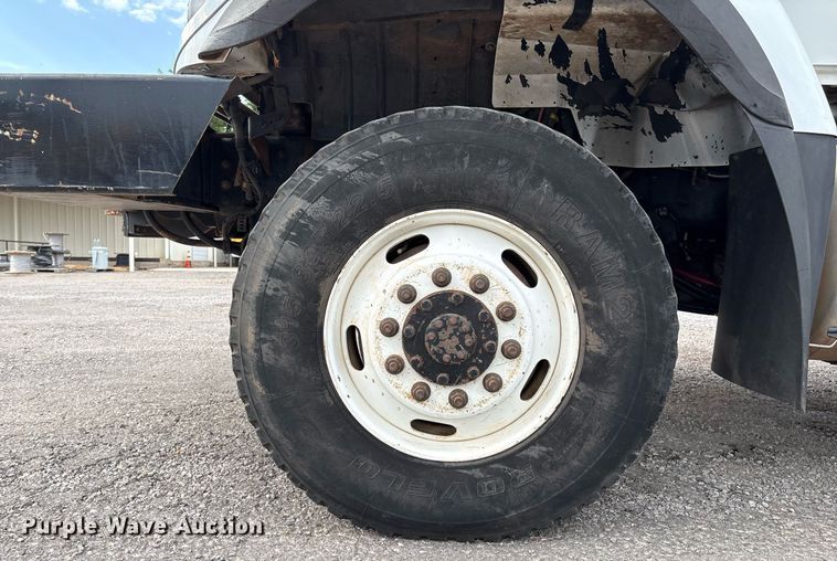 image for item DX8011 2017 Freightliner 7400 SFA digger derrick truck