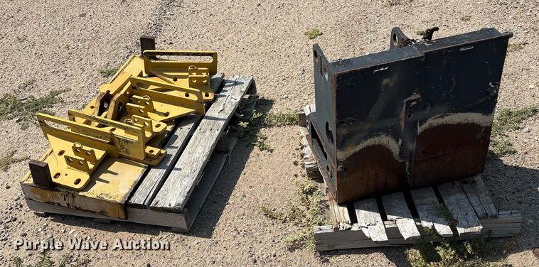 image for item DX8019 Screed parts