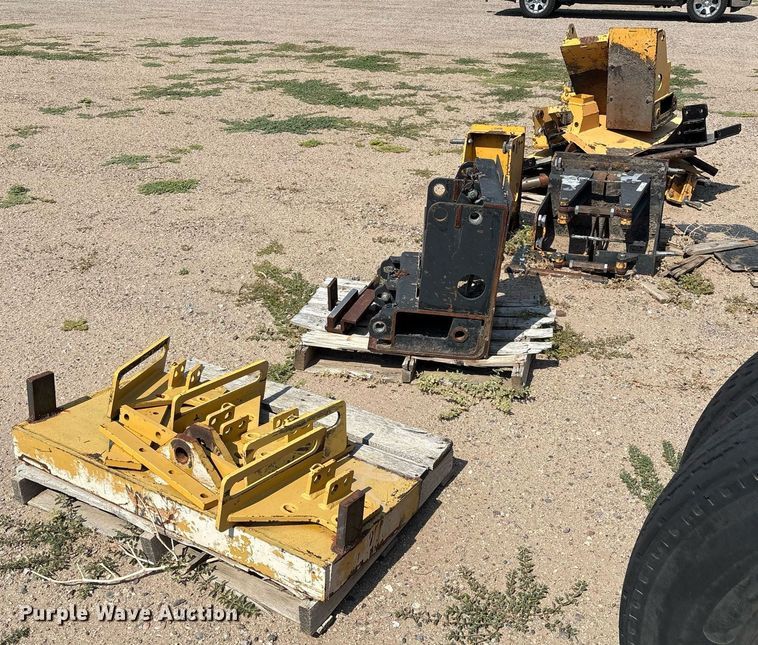 image for item DX8019 Screed parts