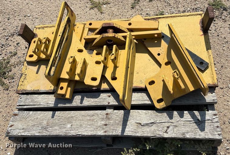 image for item DX8019 Screed parts