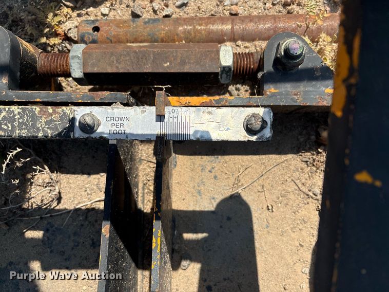 image for item DX8019 Screed parts