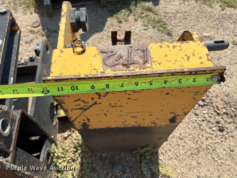 image for item DX8019 Screed parts