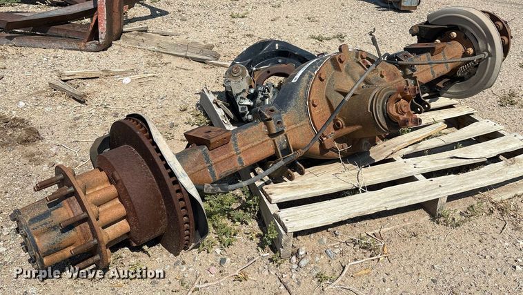 image for item DX8020 Rear truck axle 