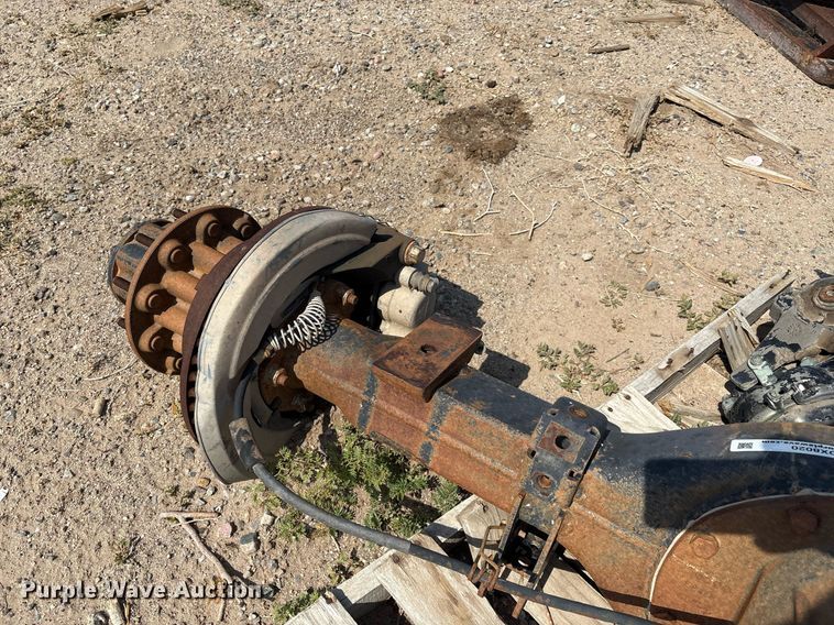 image for item DX8020 Rear truck axle 