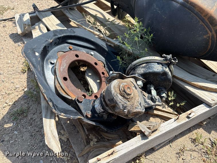 image for item DX8020 Rear truck axle 