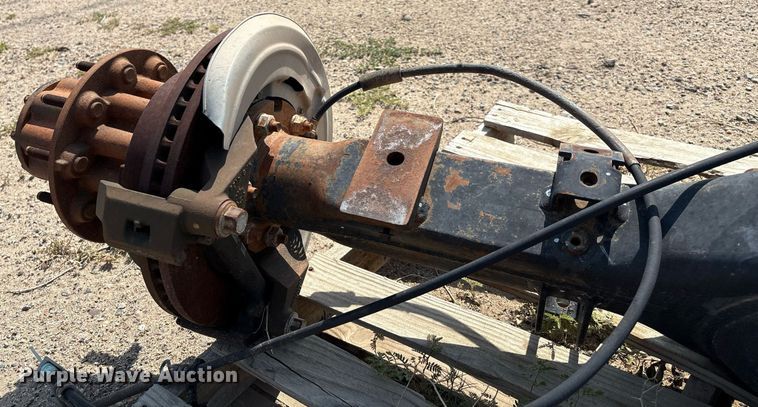 image for item DX8020 Rear truck axle 