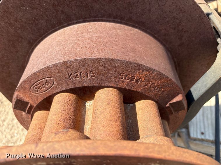 image for item DX8020 Rear truck axle 