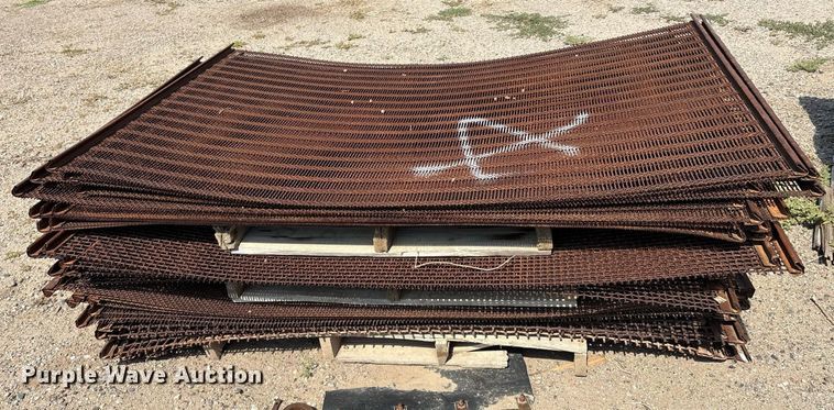 image for item DX8022 Approximately 36 aggregate screens