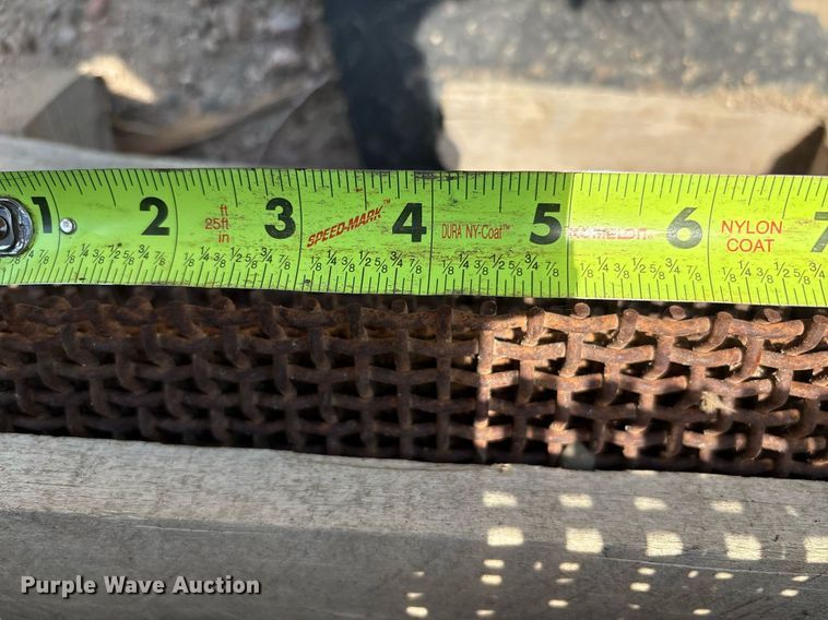 image for item DX8022 Approximately 36 aggregate screens