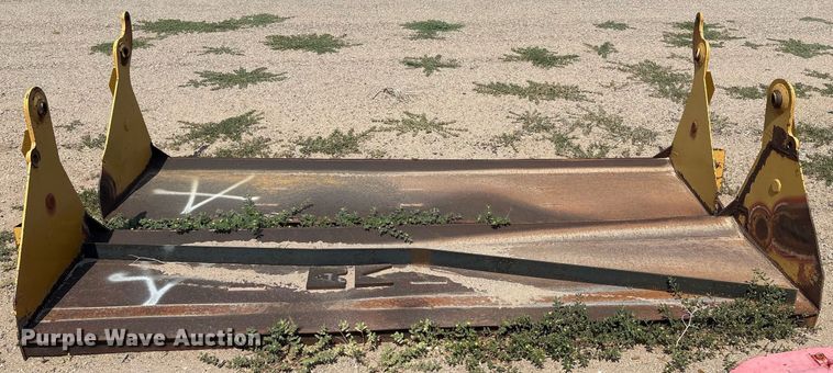 image for item DX8025 (2) sets of clamshell gates 