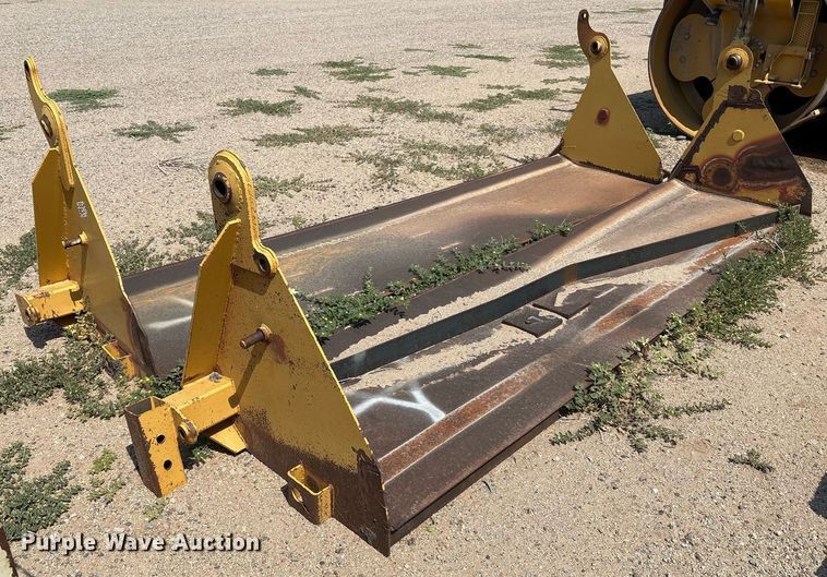 image for item DX8025 (2) sets of clamshell gates 