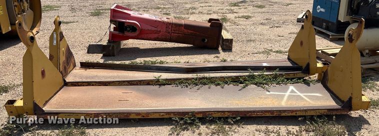 image for item DX8025 (2) sets of clamshell gates 