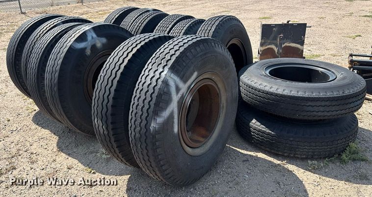 image for item DX8026 (7) hub assemblies