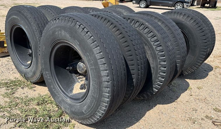 image for item DX8026 (7) hub assemblies