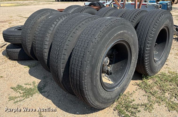 image for item DX8026 (7) hub assemblies