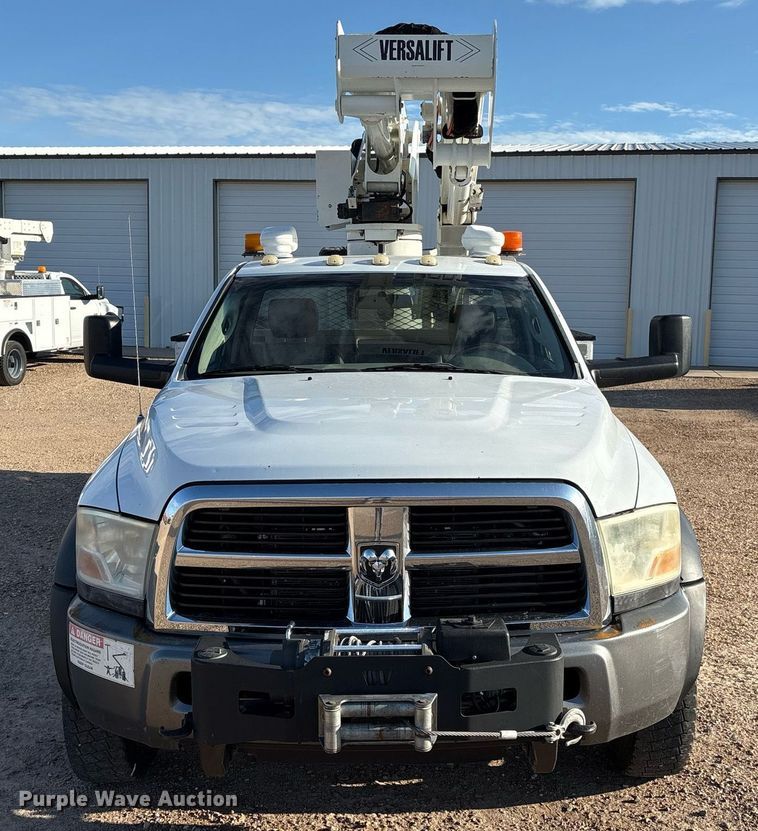 image for item DX8049 2011 Dodge Ram 5500 bucket truck