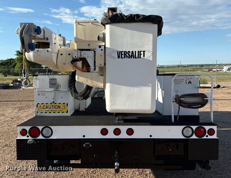 image for item DX8049 2011 Dodge Ram 5500 bucket truck